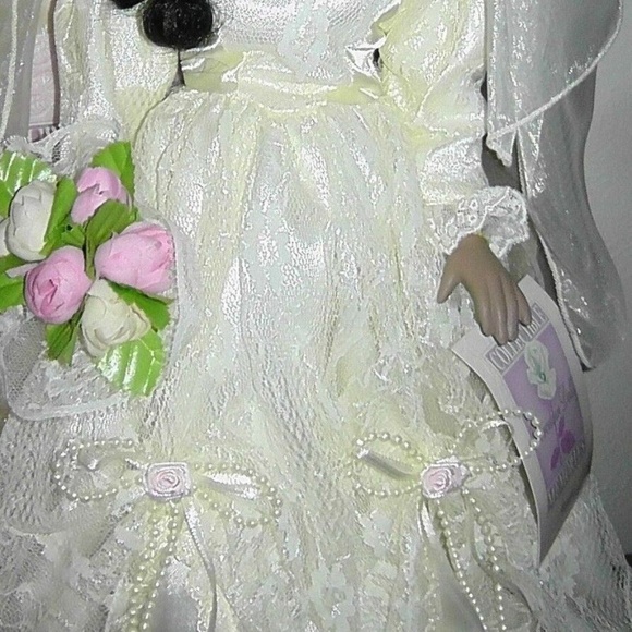 BeautifulPorcelain Handcrafted Wedding Black Doll - Picture 3 of 8